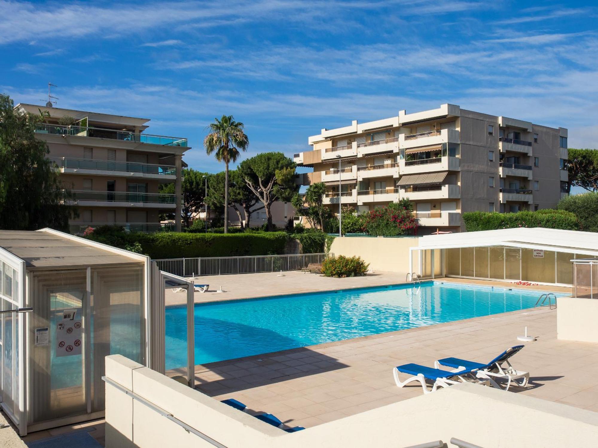 Heliotel Marine Studio Avec Balcon Au 4Eme Etage A 200M De La Mer Saint-Laurent-du-Var Exteriör bild